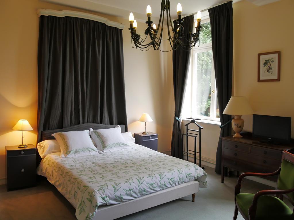Chambres D'Hotes Chateau De Courcelette Hem ห้อง รูปภาพ