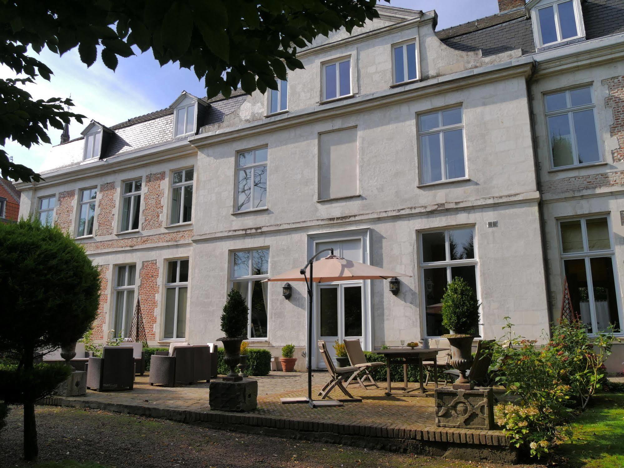 Chambres D'Hotes Chateau De Courcelette Hem ภายนอก รูปภาพ