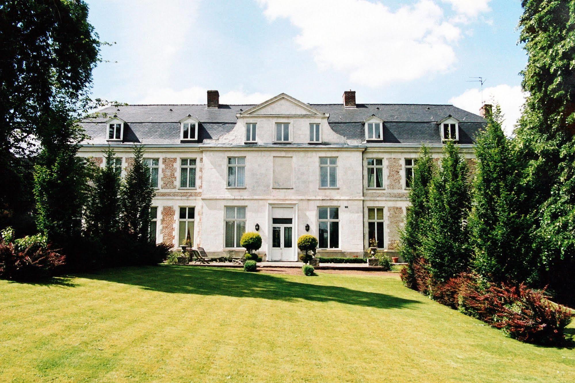 Chambres D'Hotes Chateau De Courcelette Hem ภายนอก รูปภาพ