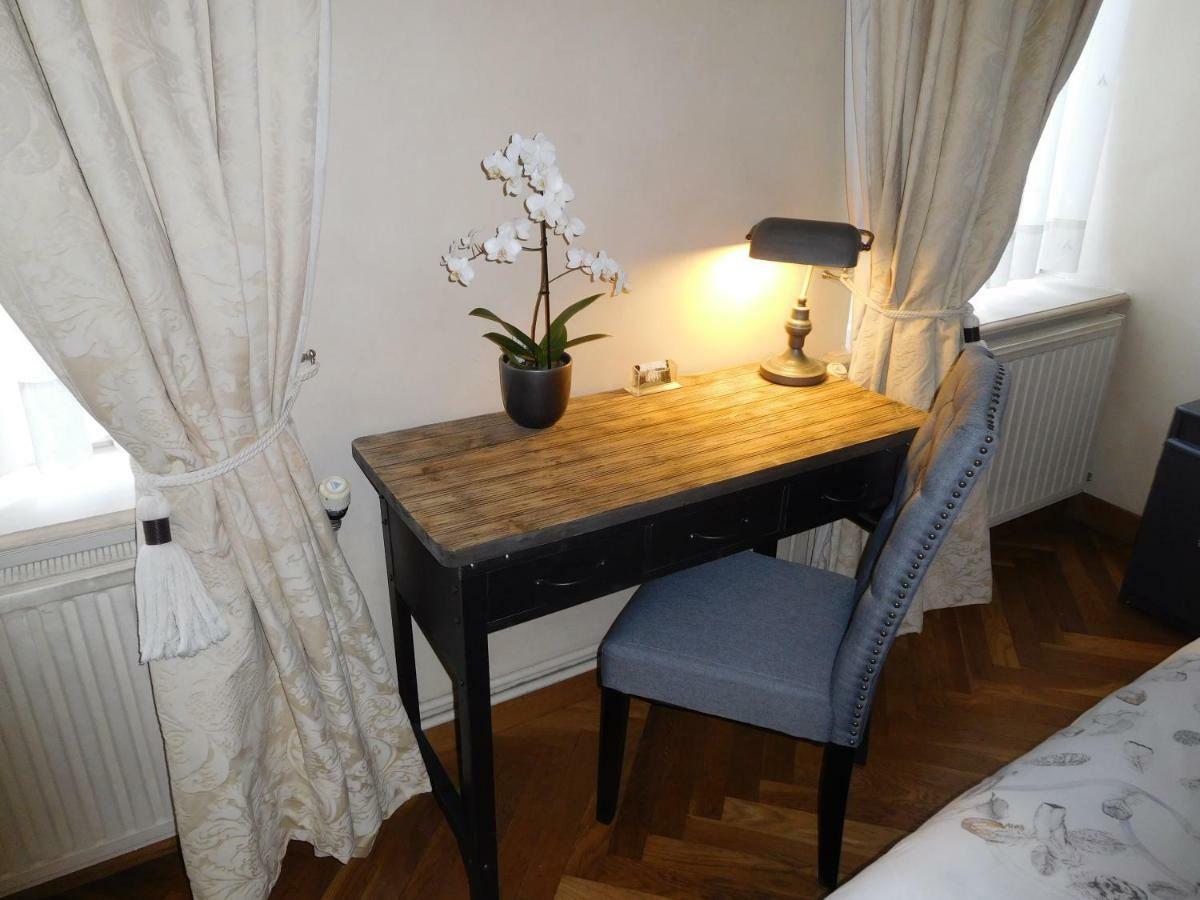 Chambres D'Hotes Chateau De Courcelette Hem ภายนอก รูปภาพ