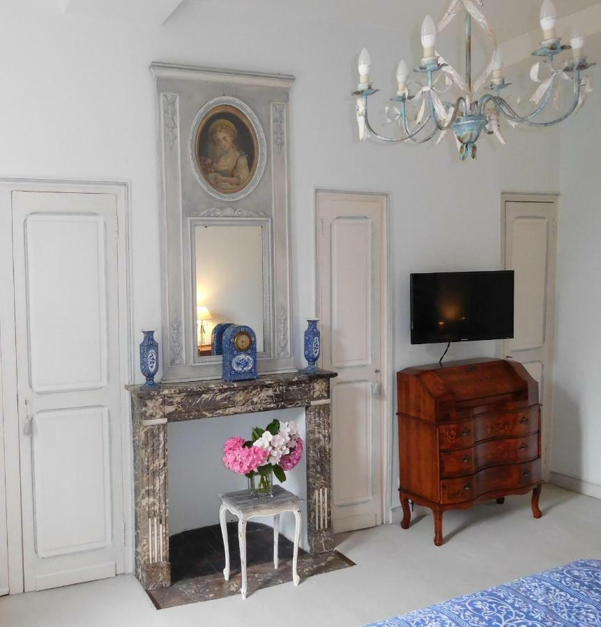 Chambres D'Hotes Chateau De Courcelette Hem ภายนอก รูปภาพ